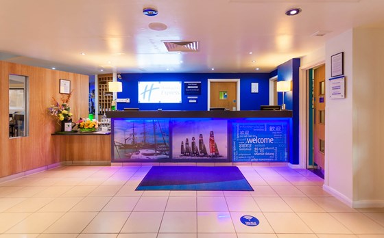 Commercial building Specialist: Hotel renovation 